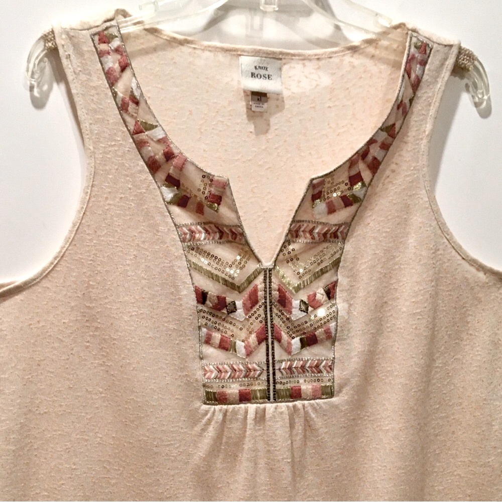 Ladies Top 1X V-Neck Soft Tan Boho Style Gauzy Lightweight w/Embellished Bodice